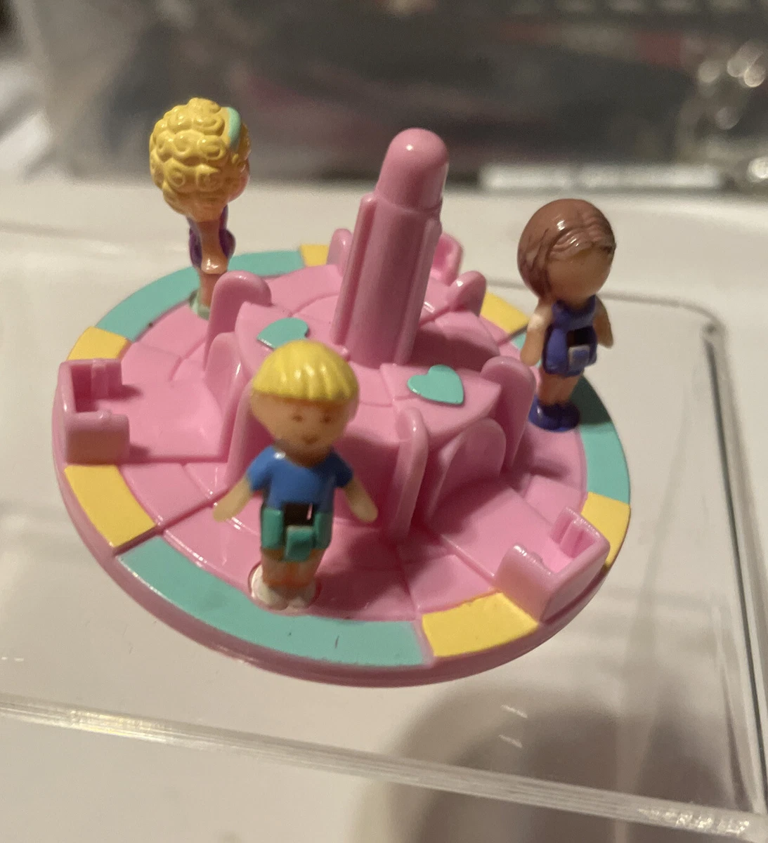 Polly pocket merry go round hotsell