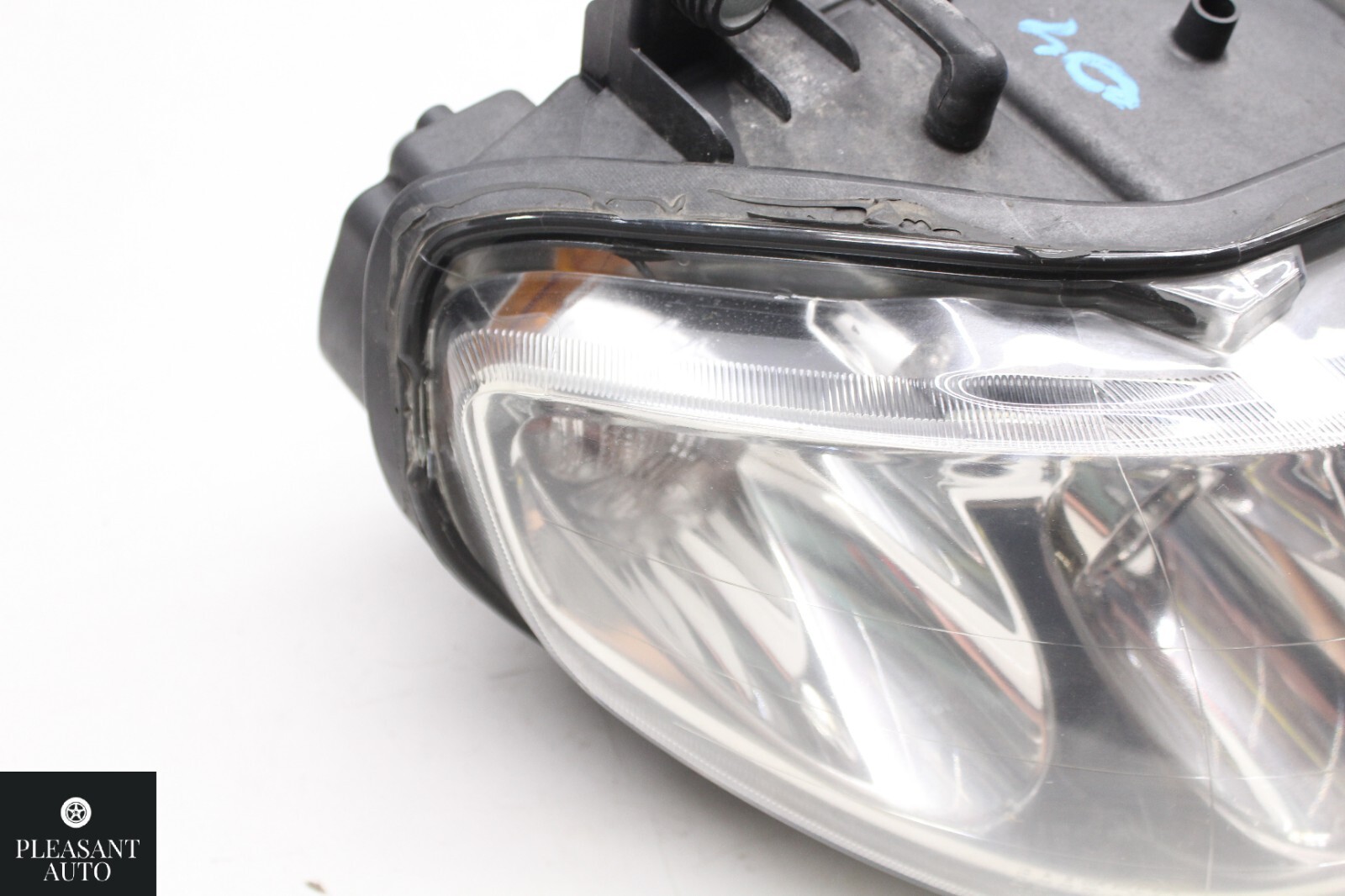 05 Maserati Quattroprote M139 Front Right Side Headlight Lamp Bi Xenon OEM