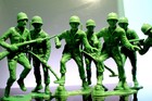 Lido Giant G.I.s Joy Toy Soldiers 5-inch Army Men Marines Military Playset — photo 1