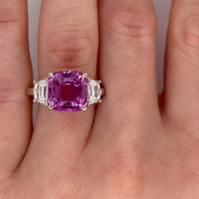 Lab Grown Cushion Cut Purple Pink Sapphire 6,00 Ct Diamond Ring 18K White Gold