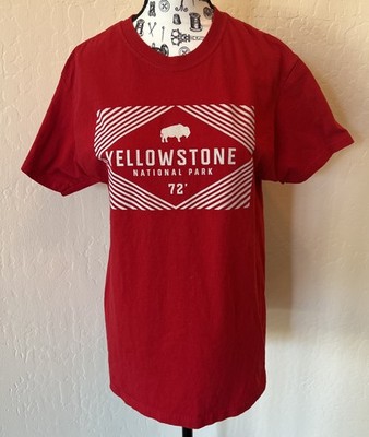 Yellowstone National Park  72 T Shirt Red Bison Nature Size Adult S Unisex