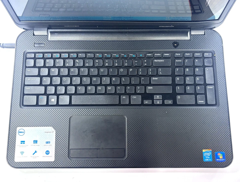 LCD DEFECTUOSA: Dell Inspiron 3737 - 17.3" HD, 1.6GHz i5, 6GB RAM, SIN SSD Foto 3 de 4