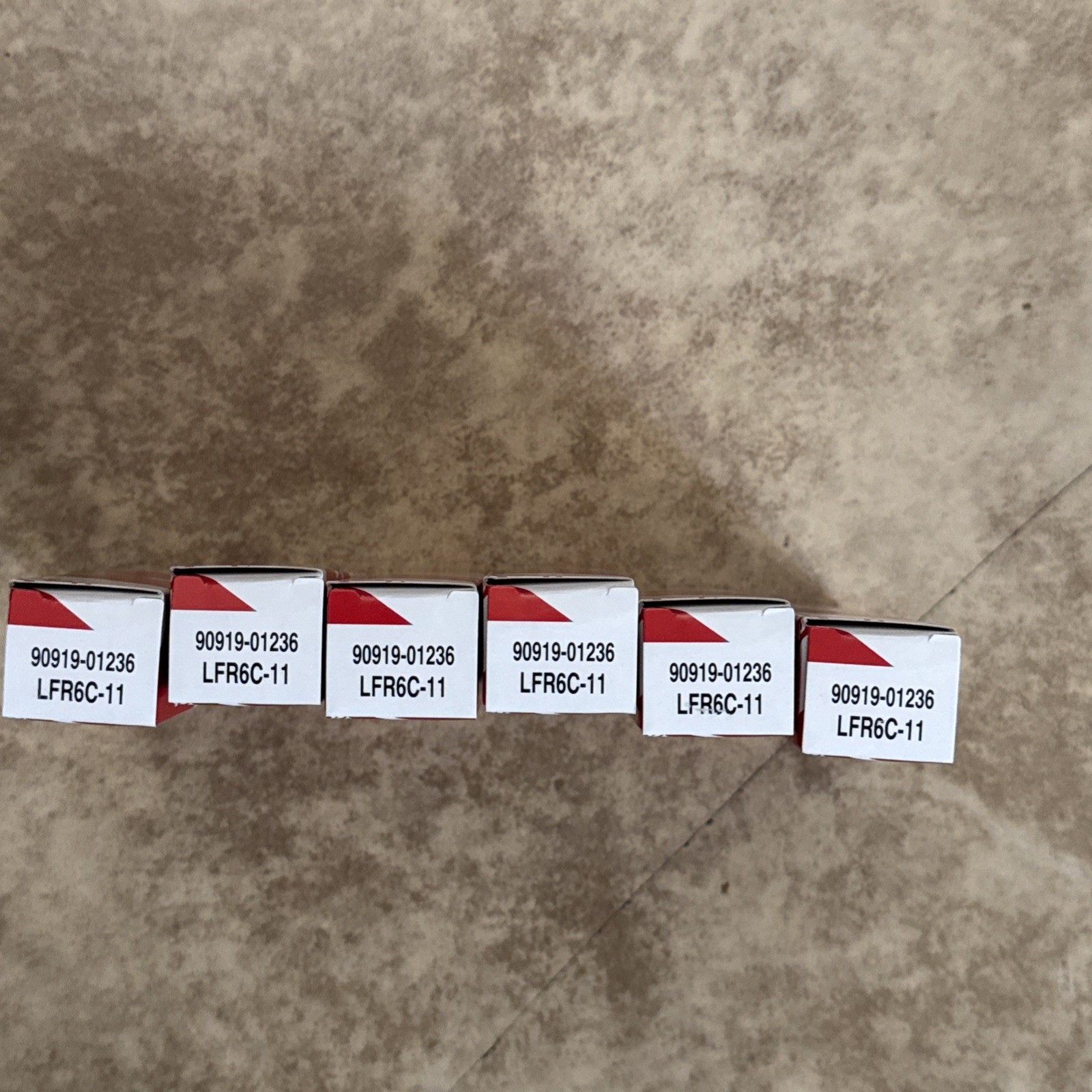 2003-2009 Toyota 4Runner 4.0 L V6  Genuine OEM Set Of 6 Spark Plugs 90919-01236