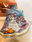 5 3/4 Inch Cinderella Bell by Bradford Exchange Porcelain w 24K Gold Disney 2004 — photo 7