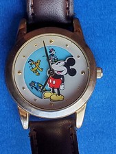 DISNEY Mickey Mouse Watch Brown Leather Band  Moving Friends  MCK373 NEW BATT 