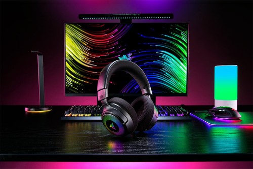 Razer Kraken V4 Headset Wireless Head-band Gaming USB Type-A Bluetooth Black ... - Picture 2 of 7
