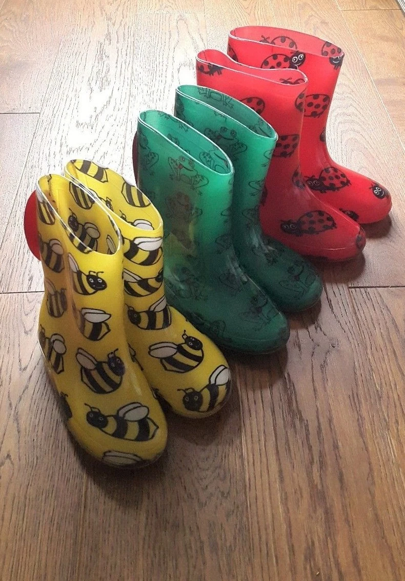 Kids in cheap wellies