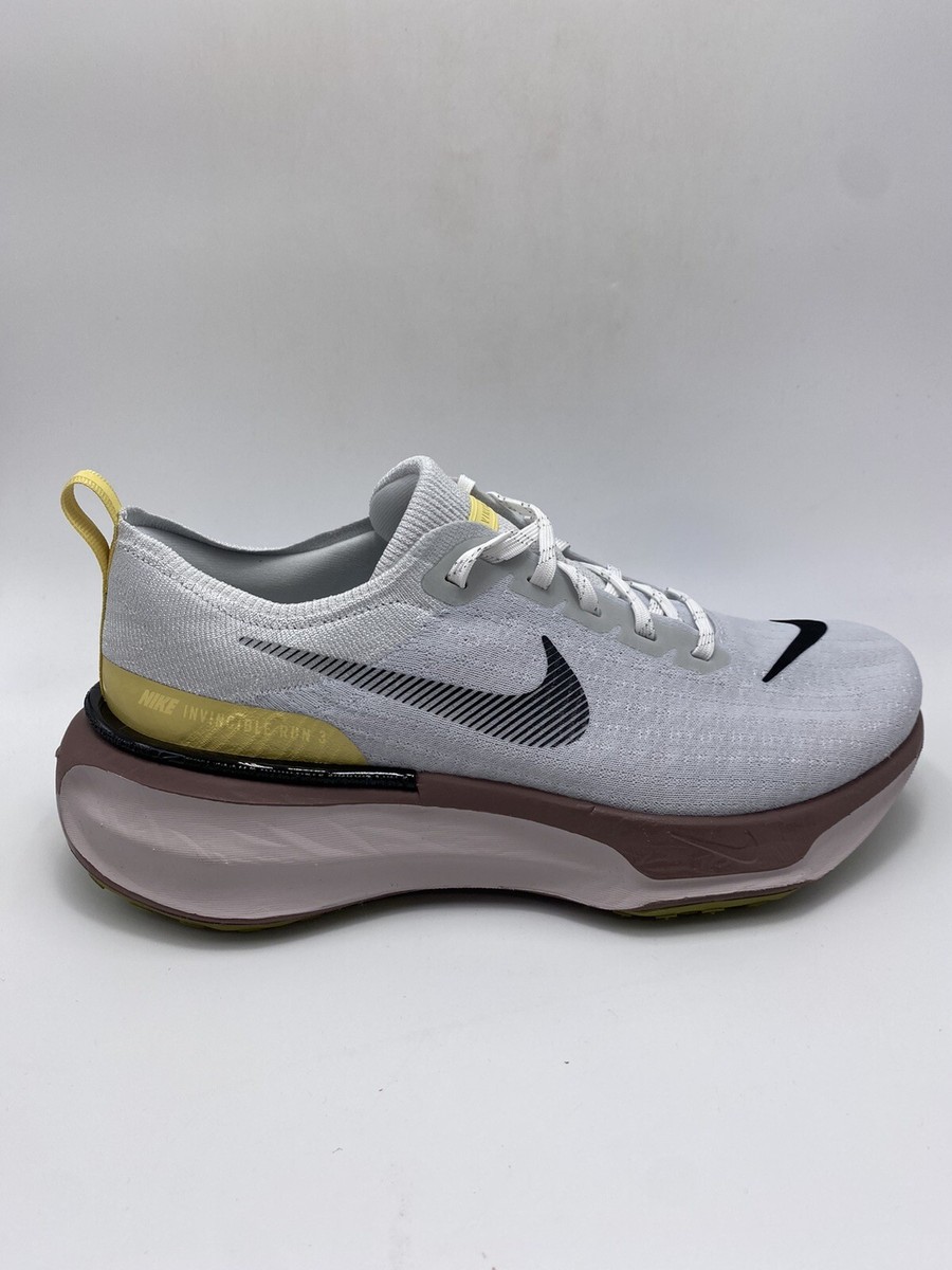 Nike W ZoomX Invincible Run 3 PhotonFN7997 005 Women's Sz Nike W ZoomX Invincible Run 3 PhotonFN7997 005 Women's Sz