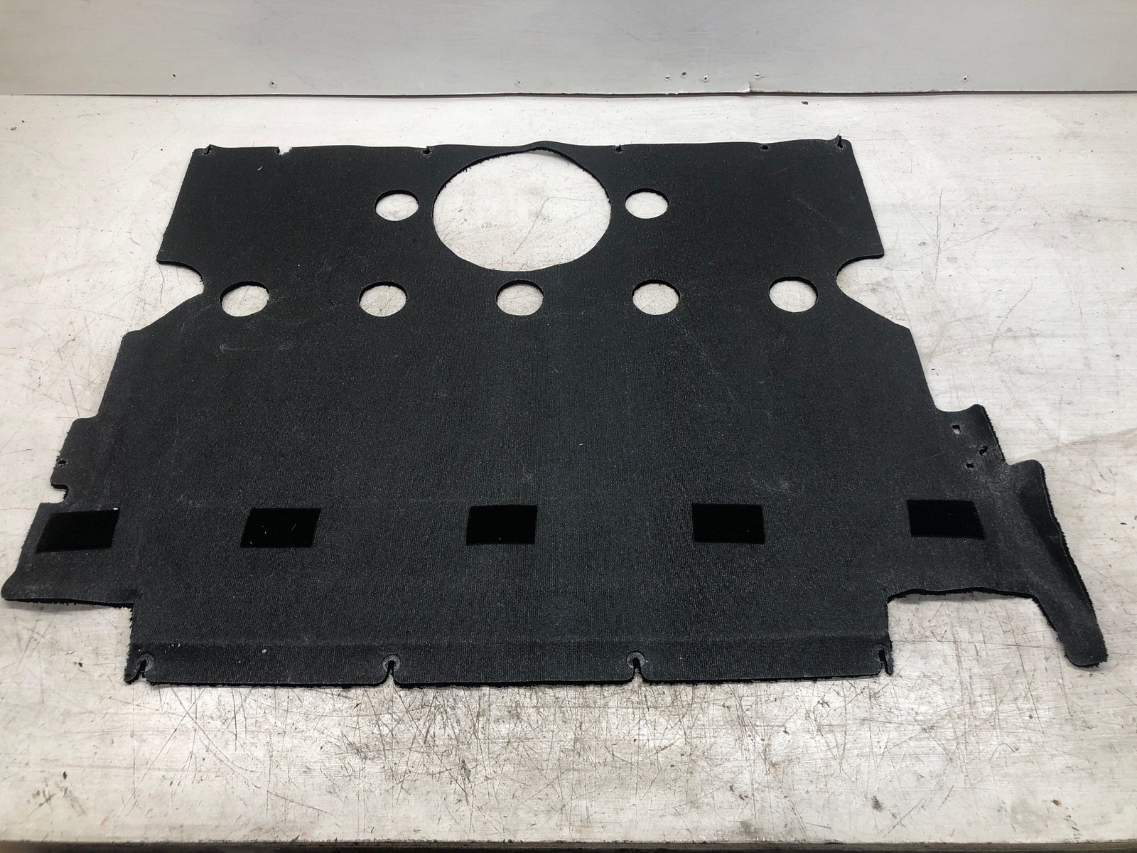 ASTON MARTIN RAPIDE REAR TRUNK LOADSPACE MAIN FLOOR RUG MAT CARPET LINER BLACK