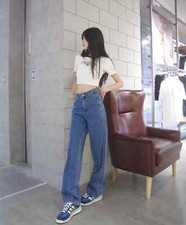  110 adidas Originals size 28" Premium Essentials Blue Denim Straight Leg Pants