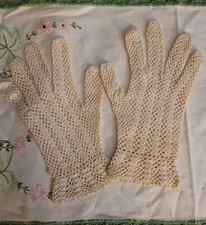 Antique Womens Lace Gloves Size Small Embroidered Ivory Estate Preserved Beauty