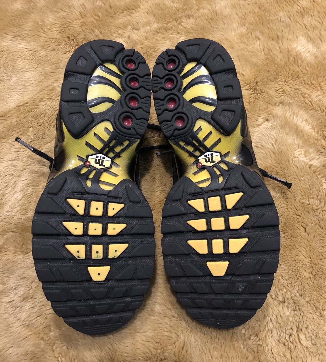 air max plus vivid sulfur