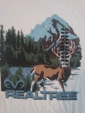 NWT Realtree t shirt Men's Large White Deer Graphics