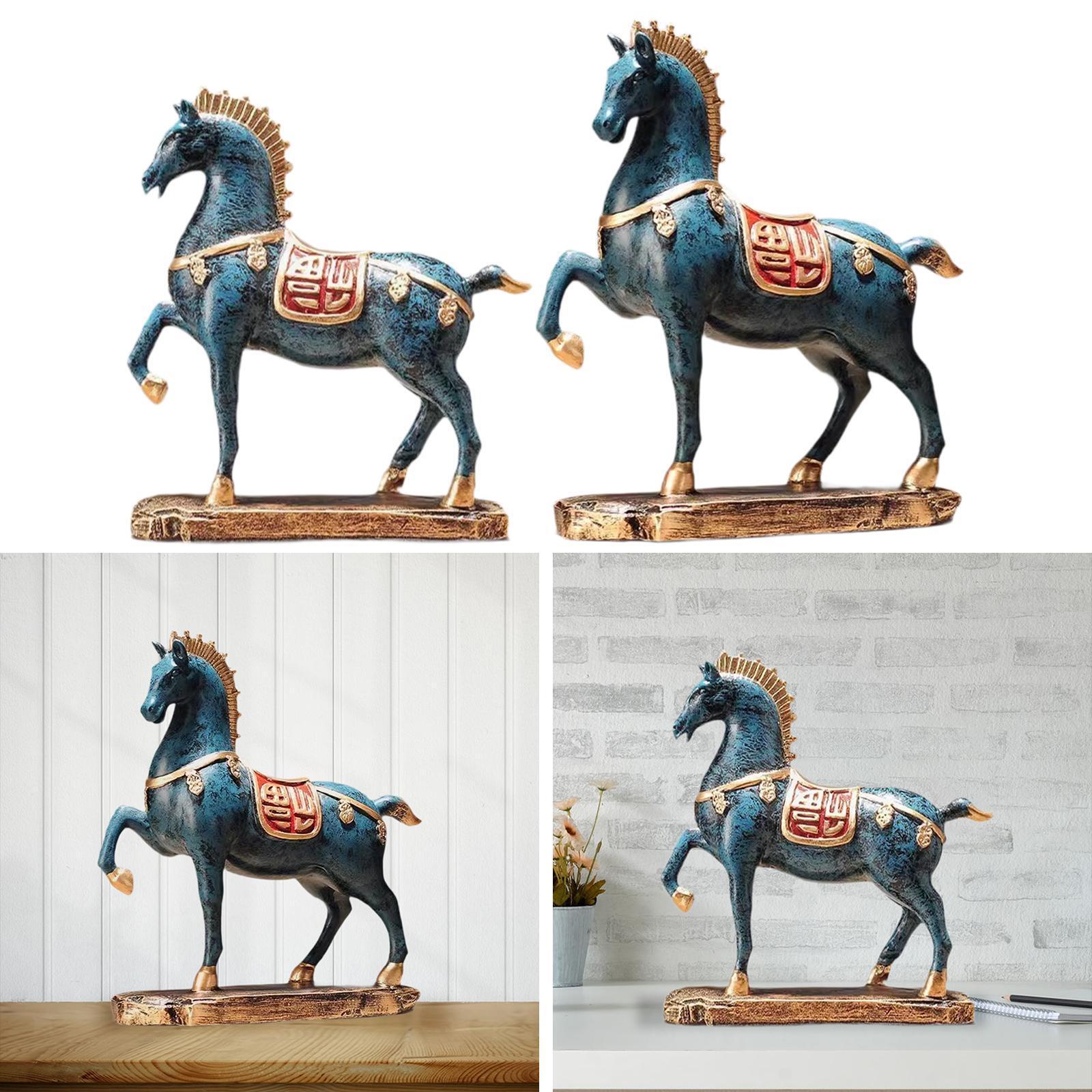 Horse Figurine Resin Sculpture Collectible Art Crafts Horse Ornament Horse
