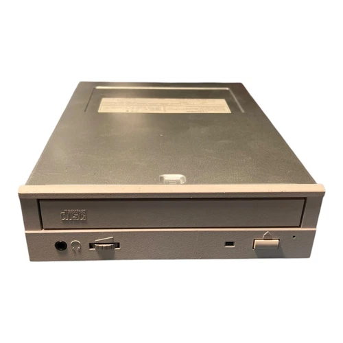 Toshiba XM-6402B Internal CD-ROM Drive SCSI 50-Pin – 5.25" Half-Height | TESTED
