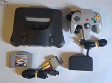 Lot Console Nintendo 64 + Jeu Vidéo 