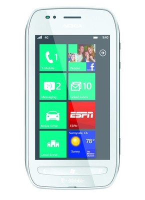 NOKIA LUMIA 710  weiß ohne Simlock guter Zustand