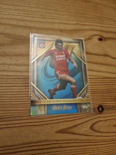 Sir Kenny Dalglish - Gold Drip Insert 243/250 - Topps Liverpool Team Set 2023/24 - Bild 2 von 3
