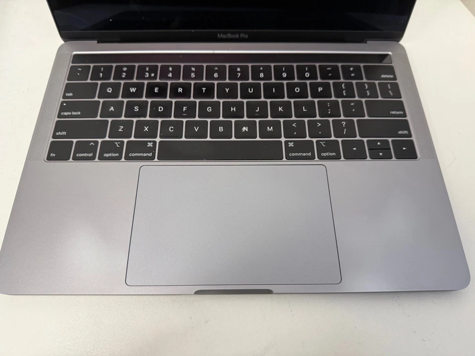 Apple MacBook Pro 13" Core i7 2.8 GHz, 16GB RAM, 512GB SSD A1989 - Image 3 of 4