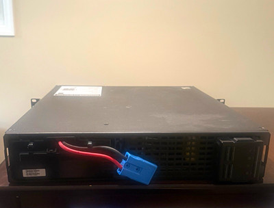 APC SMX1500RM2U UPS 1440VA 1200W 120V 8-Outlets w/ AP9631 / NEEDS BATTERY