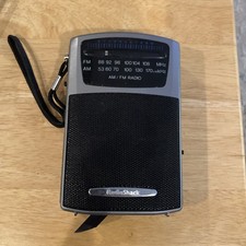 Vintage Radio Shack 12-464 AM/FM Black and Grey Pocket Radio