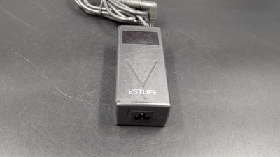 EStuff Universal AC Adapter ES1001 Schwarz 100-240V - Gebraucht, Funktioniert