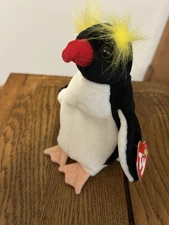 TY BEANIE BABY CUTE FRIGID THE PENGUIN WITH TAG PLUSH TOY & FREE SHIPPING