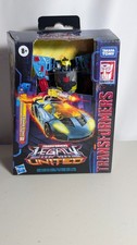 Transformers Legacy United -Deluxe Class- Cybertron Universe HOT SHOT  Brand New