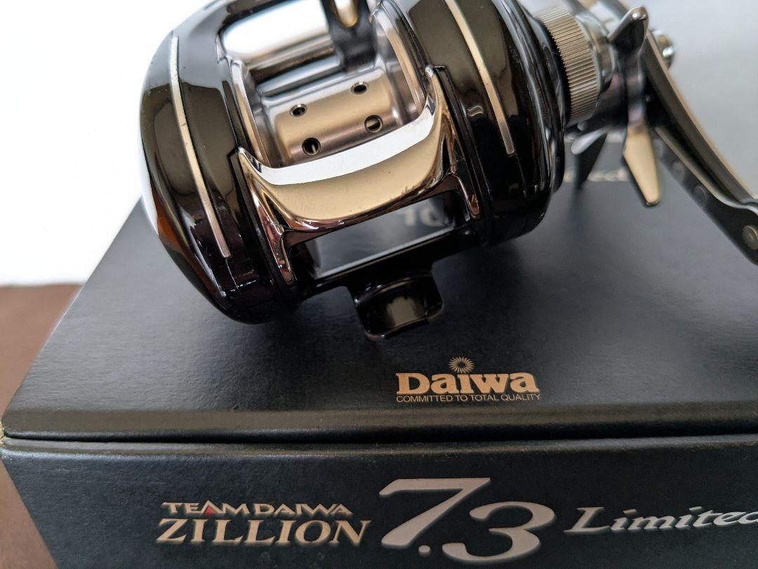 【ジリオン】2009TD-ZILLION 100L 7.3 limited Daiwa Td Zillion 7.3 Limited 100 Baitcasting Reel 2009 Edition