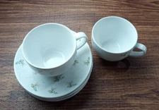 Gotham Fine china lady Anne edition 2 tea cups and 4 saucers
