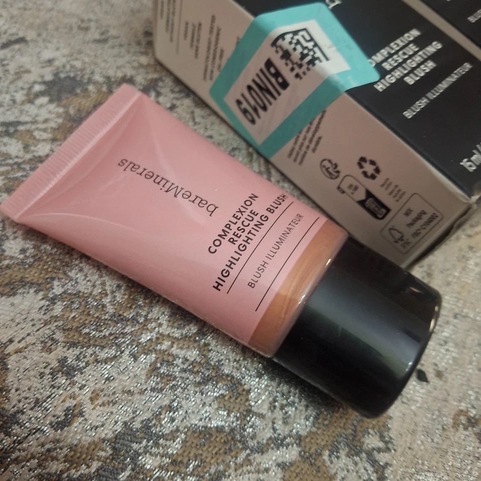 Bare Minerals Complexion Rescue Rubor Iluminador Melocotón Brillo Lote de 2 15 ml Foto 2 de 4