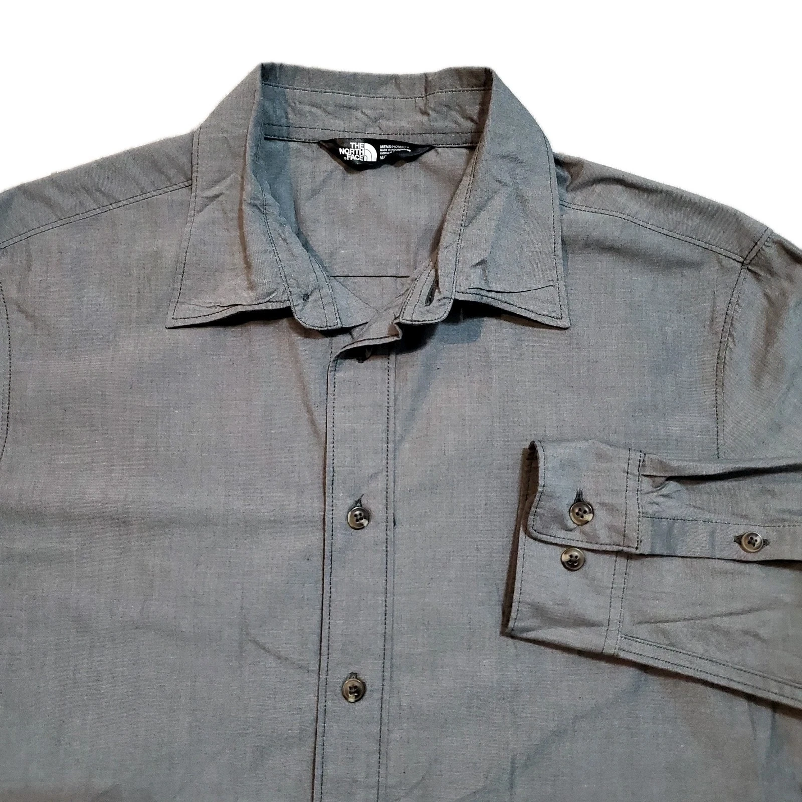 The North Face Men's Medium Button Down Long Sleeve Shirt Gray Outdoor Casual