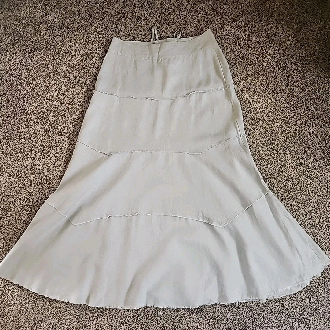 CAbi Medium Skirt Linen Tiered Maxi Lace Up Back Raw Hem Lagenlook Western Gray