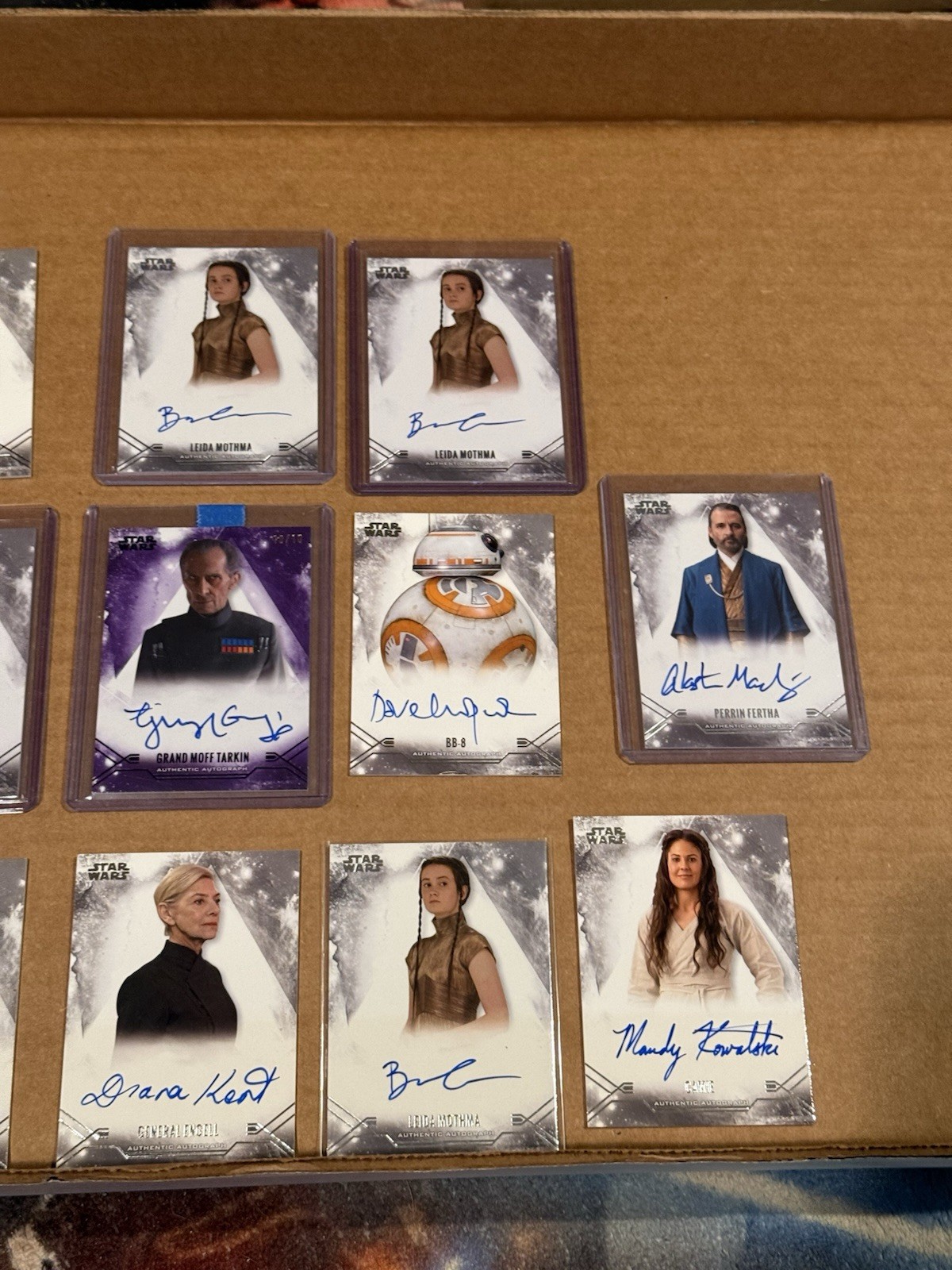 2025 TOPPS STAR WARS SMUGGLERS OUTPOST STELLAR SIGNATURES AUTO LOT Of 11 Tarkin