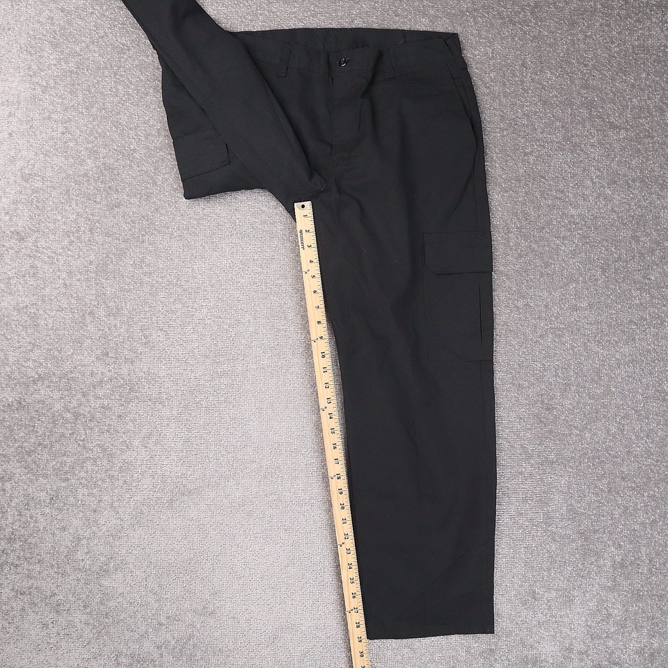 Dickies Workwear Cargo Loose Fit 34x30 Black Pants - Image 4 of 4