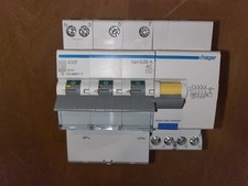 DISJONCTEUR DIFFERENTIEL