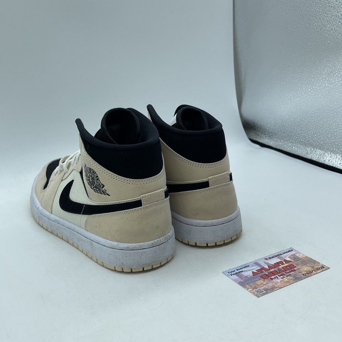 Size 8.5W - Air Jordan 1 Mid Barely Orange White Black Suede Size 8.5W - Air Jordan 1 Mid Barely Orange White Black Suede