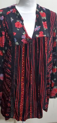 TORRID Brand - Ladies Loose Fitting Top -  Multicolour - Floral - Size 2x