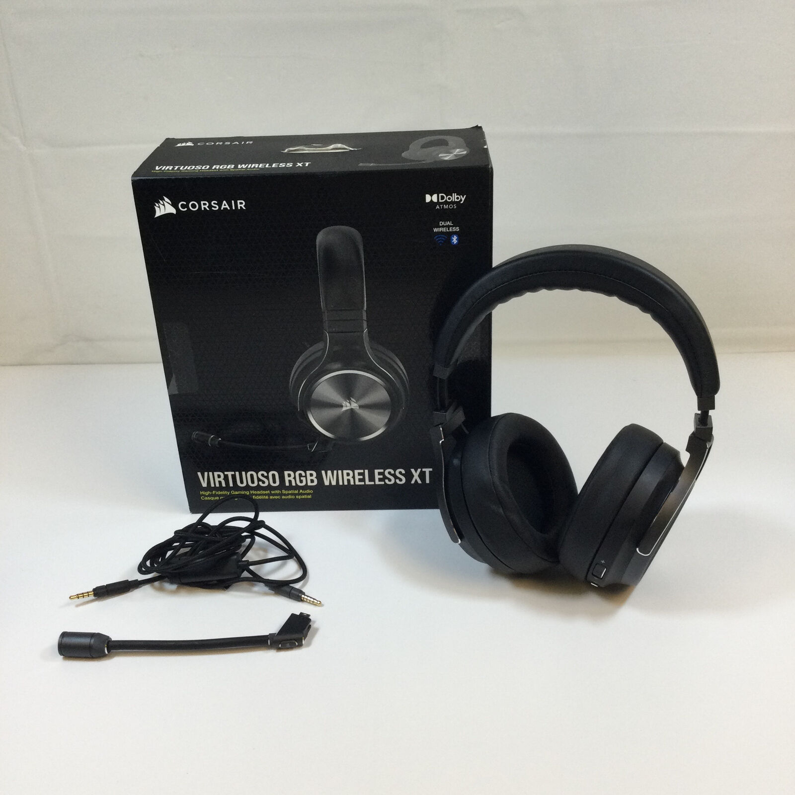 Corsair Virtuoso RGB Wireless XT CA-9011188-NA Black Gaming Headset Used