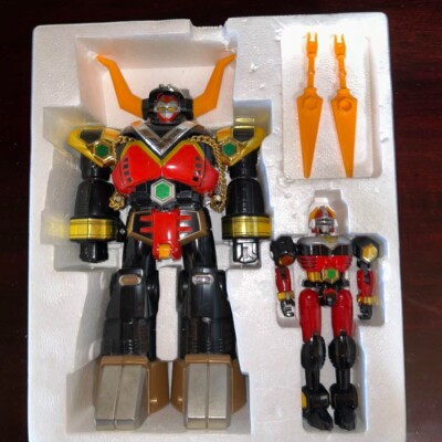 Power Ranger Lost Galaxy GINGAMAN Chogokin DX Bull Taurus Megazord