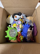 Mixed Lot 8x8x8 Box Happy Meal Wendy McDonald BurgerKing  Toys HM12