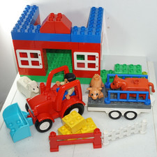 Duplo Farmyard Animal Barn Cow Sheep Pig Tractor Trailer & Farmer Figures Farm