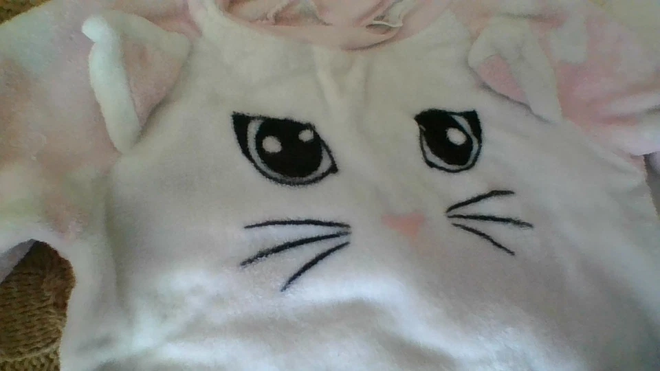 Cold Crush Cat Face Fleece Pull Over Sweater Girls Size M (8/10) *Stains Slv End - Image 2 of 4