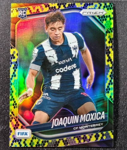 Joaquin Moxica 2025-26 Panini Prizm FIFA Snakeskin Base RC #138