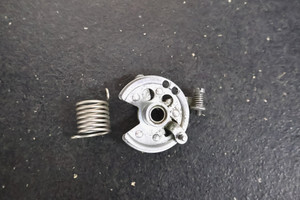 HONDA 1976 - 1979 GL1000 GOLDWING CARBURETOR THROTTLE CABLE SPRING PULLEY