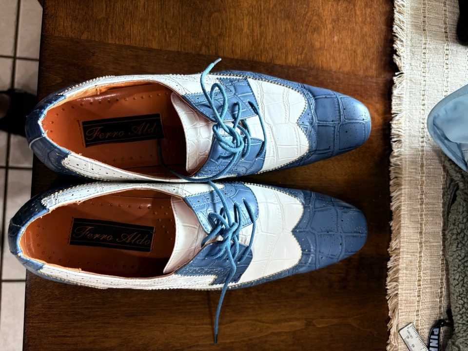 Ferro Aldo Men's Shoes Sz.8 Lace Up Blue and White Dress Faux Leather Wingtip. - Image 2 of 4