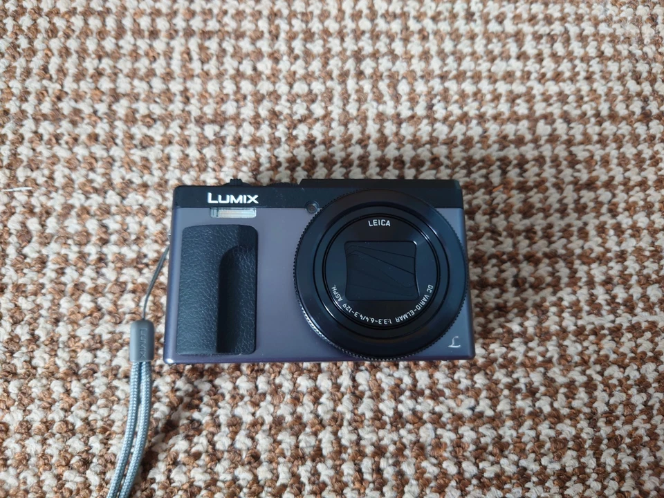 Panasonic LUMIX DC-TZ91 / DC-ZS70 20.3MP Digitalkamera - Silber, Foto 2 von 5