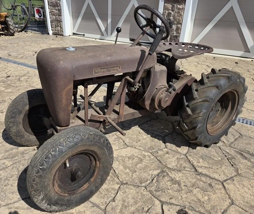 1955 Wheel Horse RJ35 Ride Away JR. Cable Steering Garden Tractor.  Complete.  - Picture 1 of 24