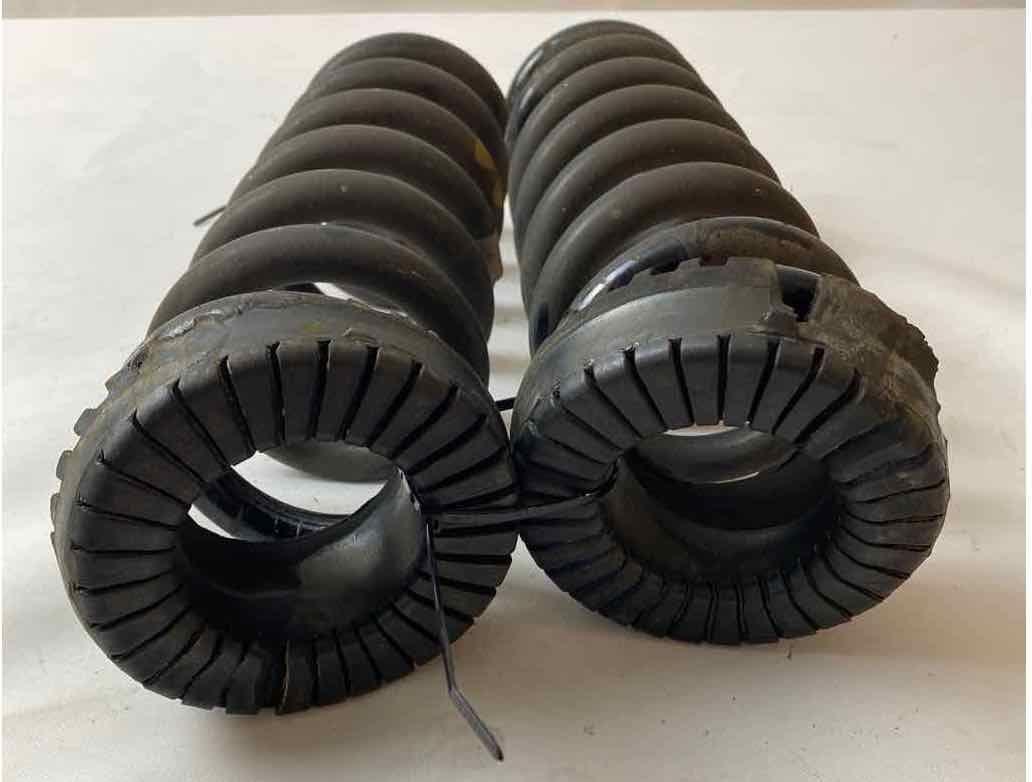 Coil/air Springs/PAIR MASERATI GHIBLI 14 30K miles Pair