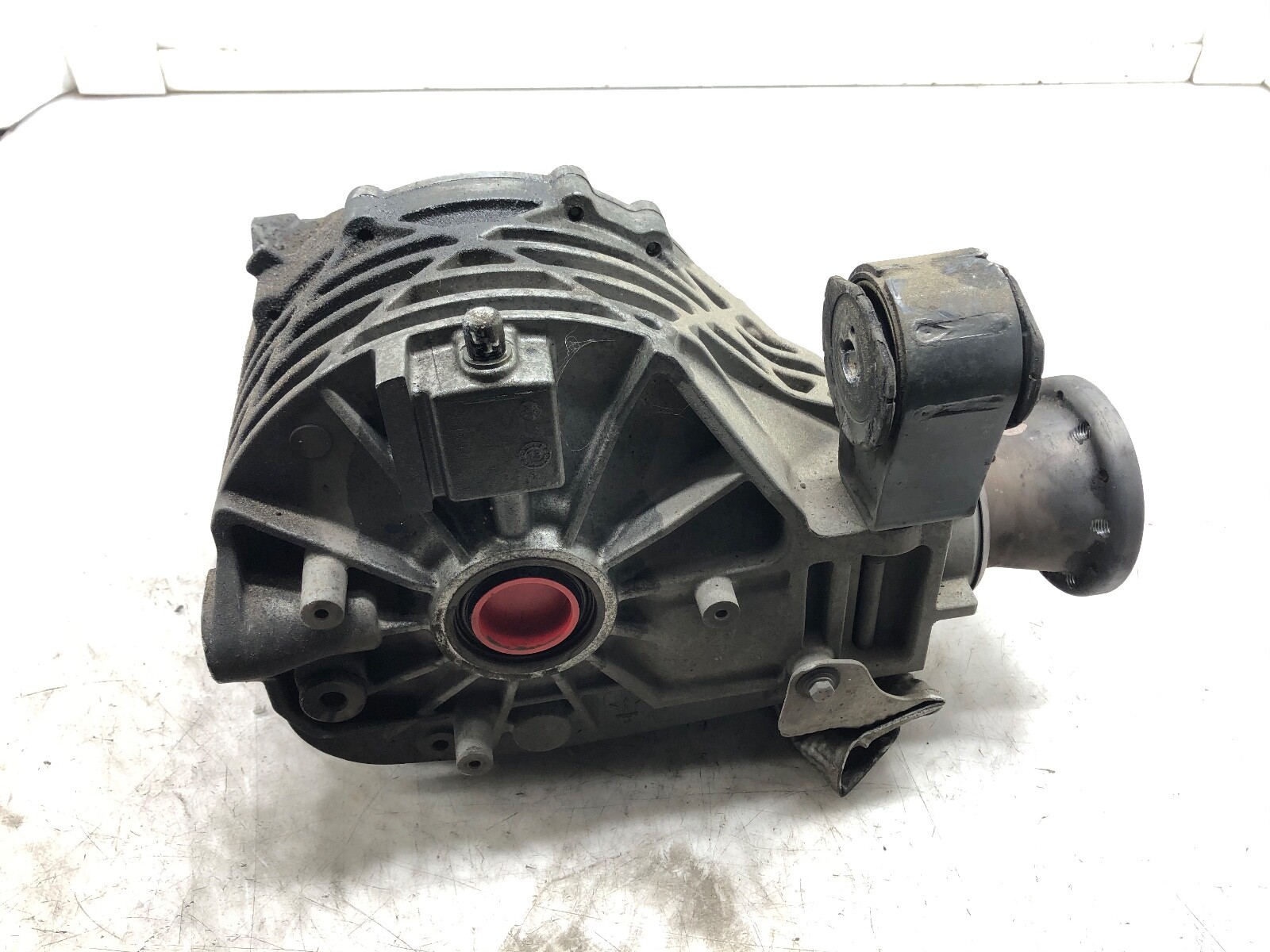 2014-2021 MASERATI QUATTROPORTE 3.0L AWD REAR AXLE DIFFERENTIAL CARRIER OEM.